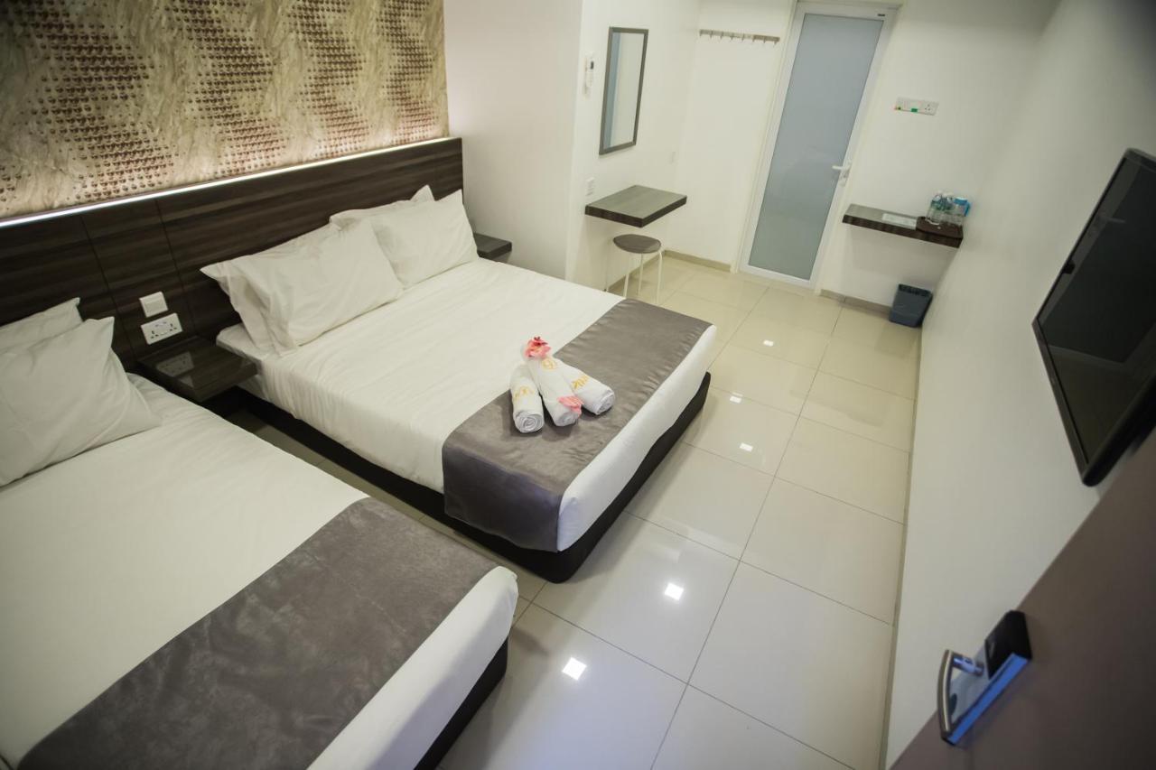 Im 96 Villa Kuantan Exteriér fotografie